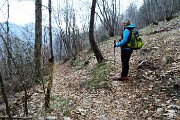 81 Non scendiamo a Bracca dal sentiero.direttissima di sx